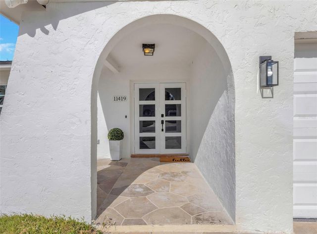 11419 47TH AVENUE N, St Petersburg, FL 33708