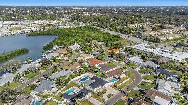 11419 47TH AVENUE N, St Petersburg, FL 33708