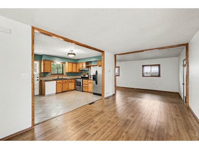 1320 Garden Cir, Longmont, CO 80501
