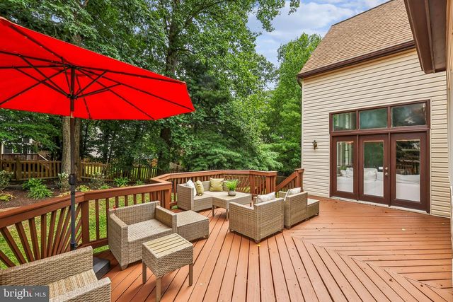12607 LAKE NORMANDY LN, Fairfax, VA 22030