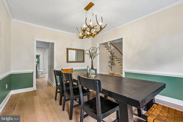 12607 LAKE NORMANDY LN, Fairfax, VA 22030