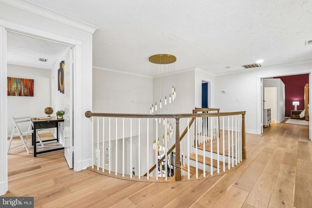 12607 LAKE NORMANDY LN, Fairfax, VA 22030