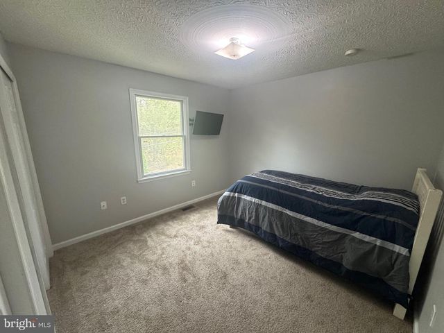 115 OLD FURNACE RD, Harpers Ferry, WV 25425