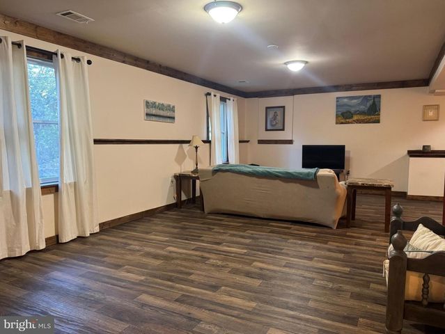 115 OLD FURNACE RD, Harpers Ferry, WV 25425