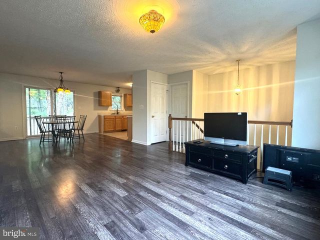 115 OLD FURNACE RD, Harpers Ferry, WV 25425