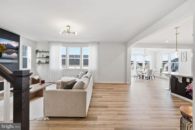 128 POE DR, Winchester, VA 22602