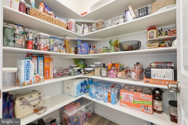 128 POE DR, Winchester, VA 22602