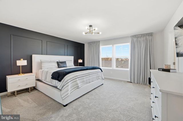 128 POE DR, Winchester, VA 22602