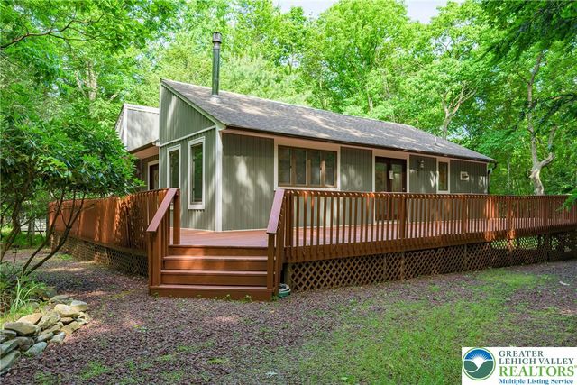 53 White Oak Drive, Penn Forest Twp, PA 18229