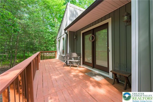 53 White Oak Drive, Penn Forest Twp, PA 18229