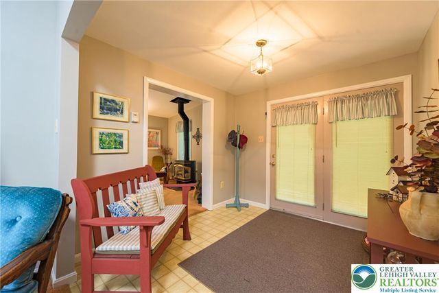 53 White Oak Drive, Penn Forest Twp, PA 18229