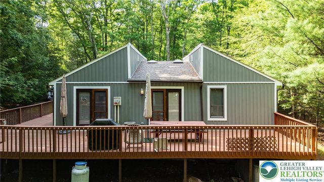 53 White Oak Drive, Penn Forest Twp, PA 18229