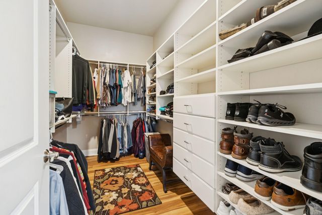 200 River Landing Drive 204f, Charleston, SC 29492