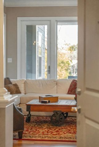 200 River Landing Drive 204f, Charleston, SC 29492