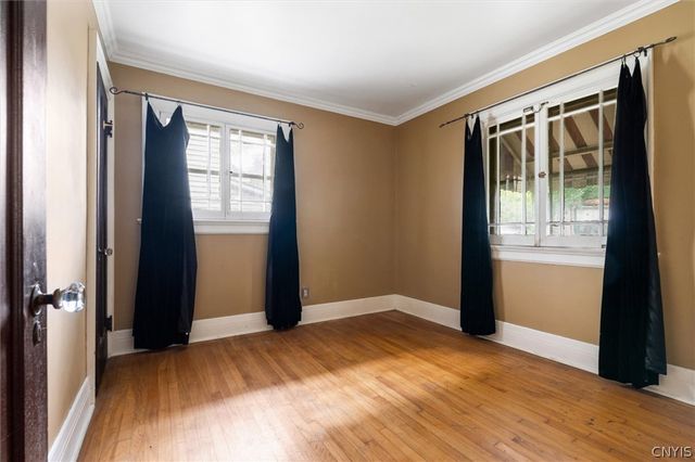 1035 Oak Street, Syracuse, NY 13203