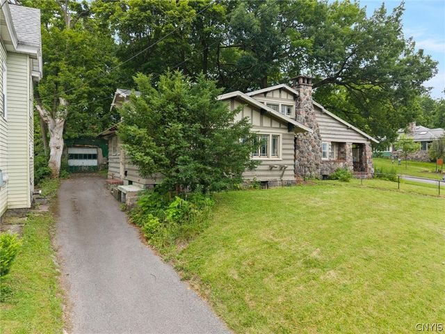 1035 Oak Street, Syracuse, NY 13203