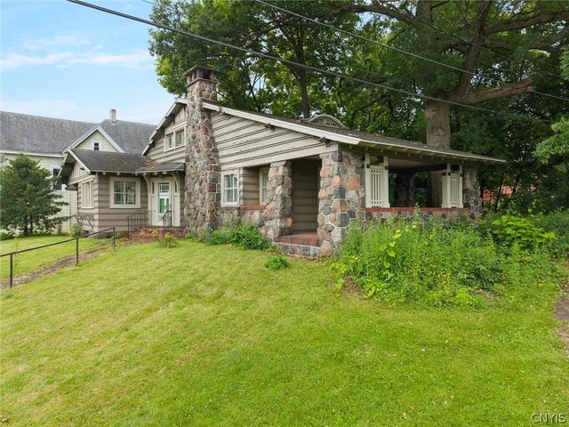 1035 Oak Street, Syracuse, NY 13203