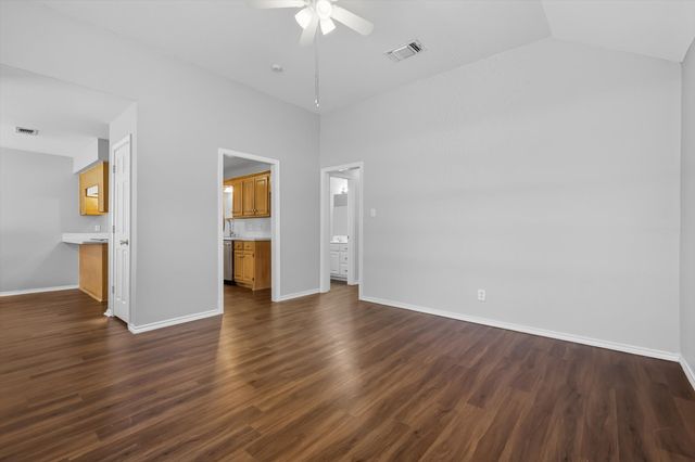 518 Leuty Street, Justin, TX 76247