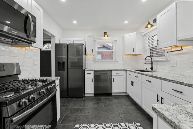 3419 N Arkansas, Wichita, KS 67204