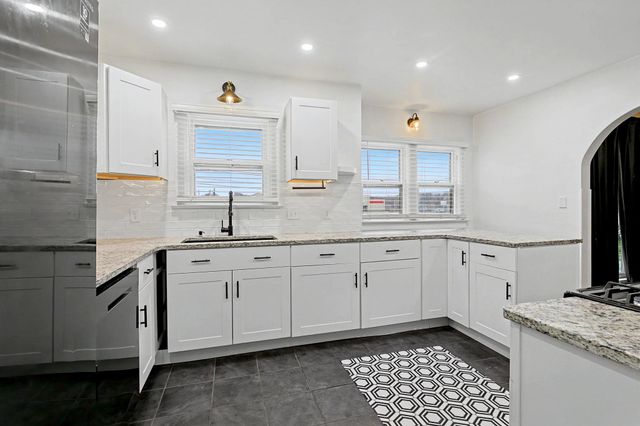 3419 N Arkansas, Wichita, KS 67204