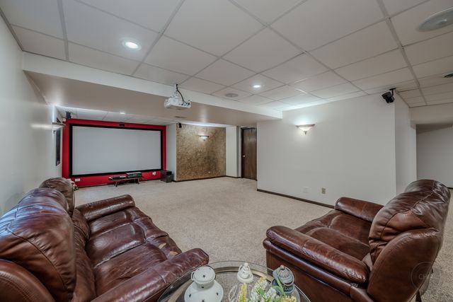 2805 Clara Avenue, Aurora, IL 60502