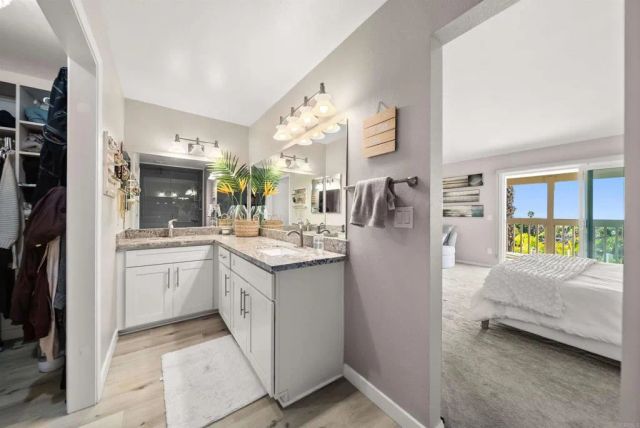 6827 El Fuerte Street, Carlsbad, CA 92009