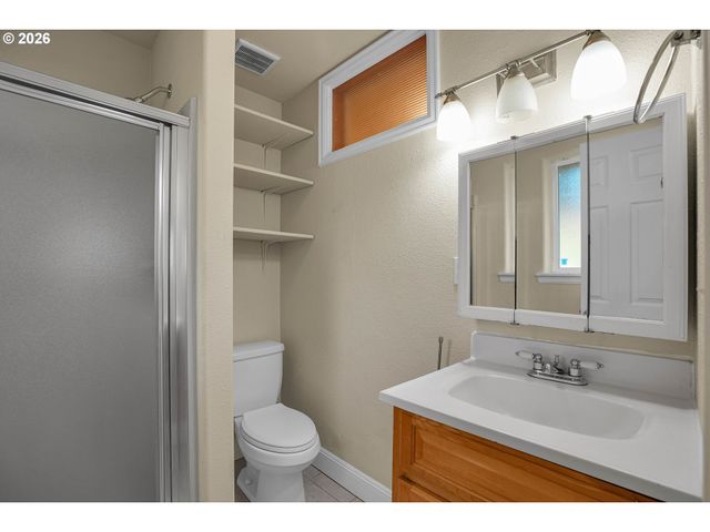 14109 Se ELLIS St, Portland, OR 97236