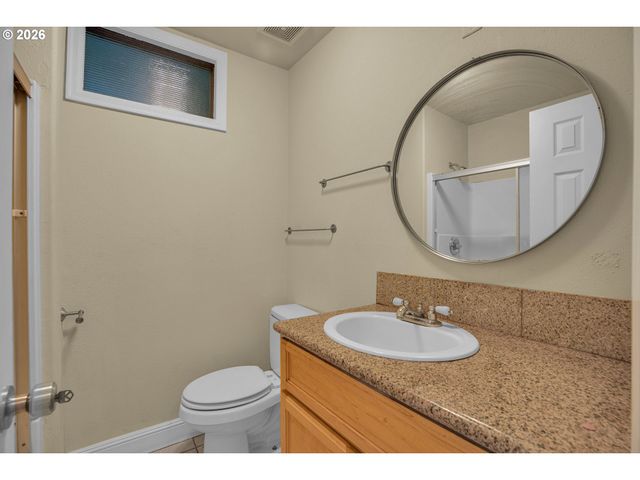 14109 Se ELLIS St, Portland, OR 97236