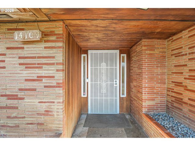 14109 Se ELLIS St, Portland, OR 97236