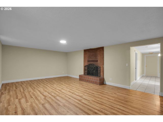 14109 Se ELLIS St, Portland, OR 97236
