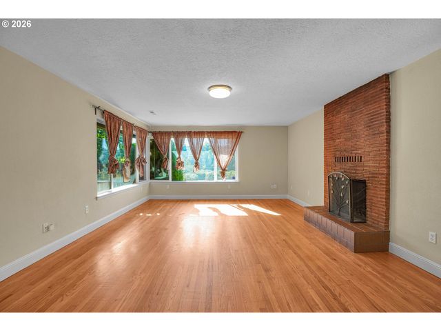 14109 Se ELLIS St, Portland, OR 97236