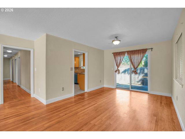 14109 Se ELLIS St, Portland, OR 97236
