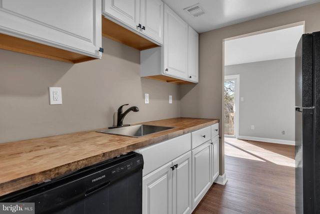 1869 ROBIN CT, Severn, MD 21144