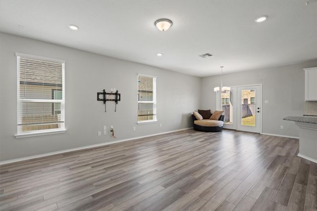 213 Sweet Autumn DR, Georgetown, TX 78626