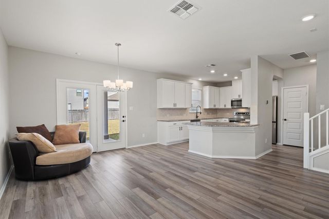 213 Sweet Autumn DR, Georgetown, TX 78626