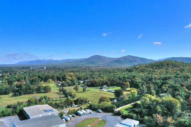 722 GEORGIA AVE, Waynesboro, VA 22980