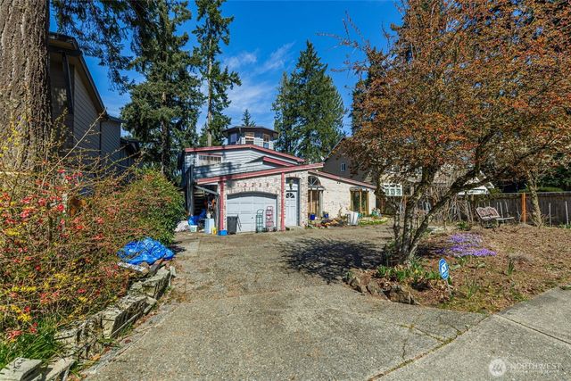 12238 NE 70th Street, Kirkland, WA 98033