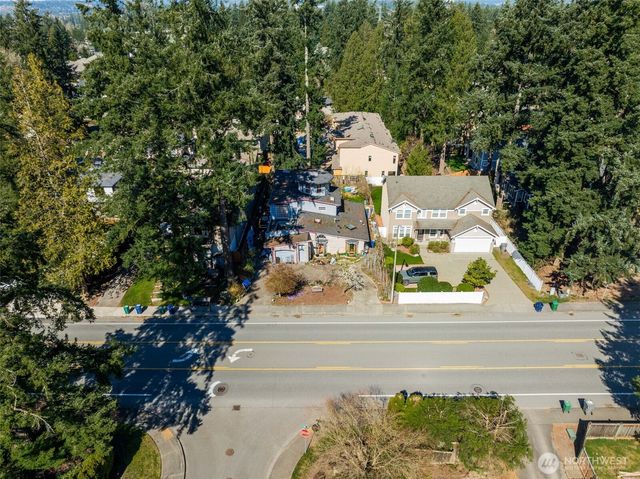 12238 NE 70th Street, Kirkland, WA 98033