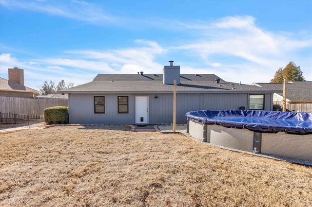 1923 E Lakeside Terrace, Mustang, OK 73064