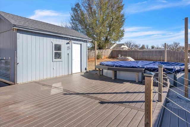 1923 E Lakeside Terrace, Mustang, OK 73064