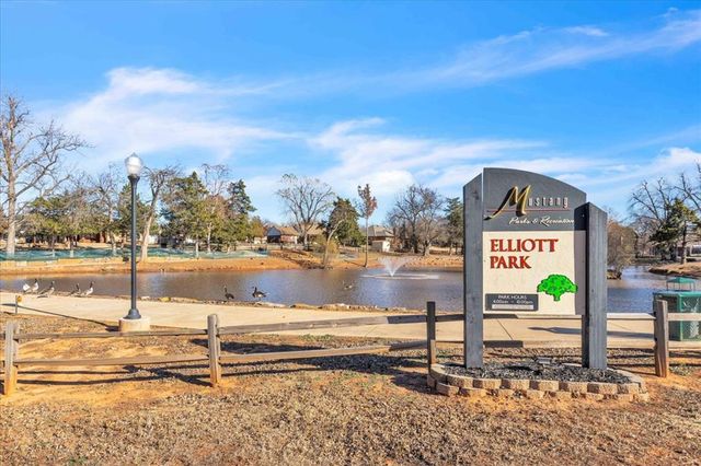 1923 E Lakeside Terrace, Mustang, OK 73064