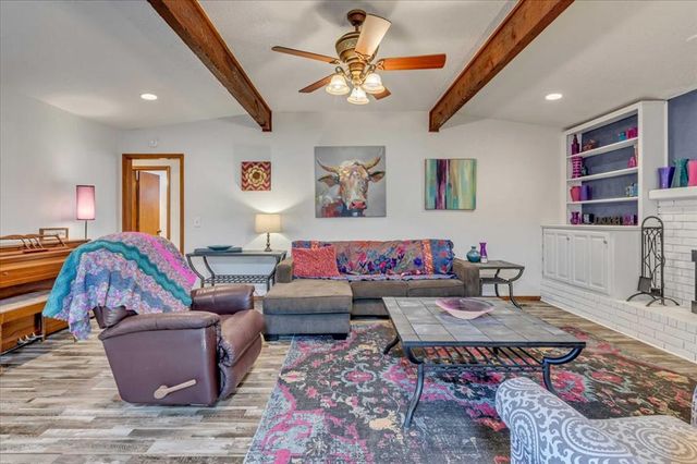 1923 E Lakeside Terrace, Mustang, OK 73064