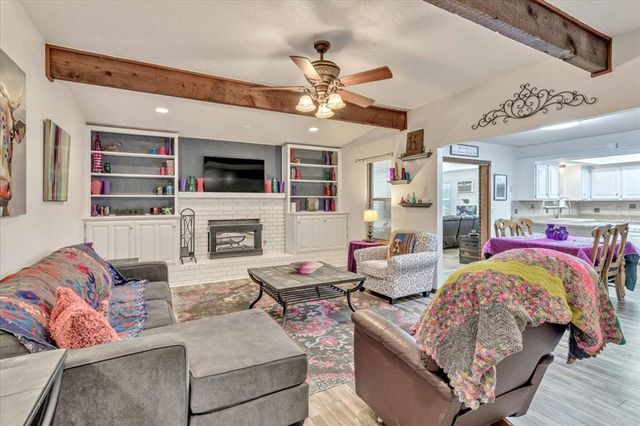 1923 E Lakeside Terrace, Mustang, OK 73064