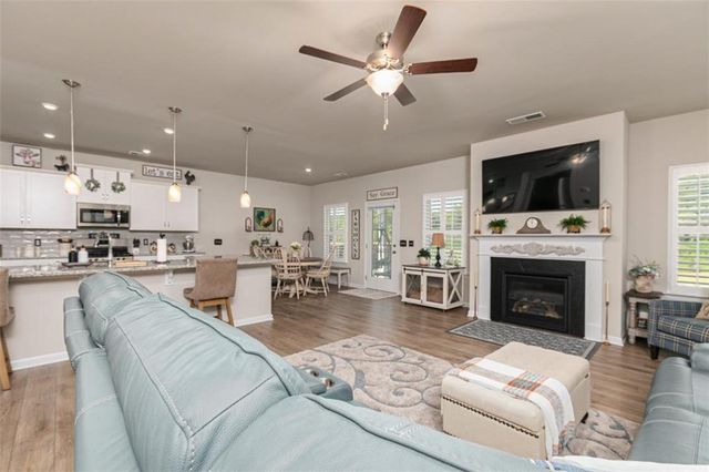 60 Jackson Farm Road SE, Cartersville, GA 30120