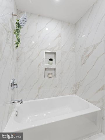 443 VALLEY RUN DR, Cherry Hill, NJ 08002