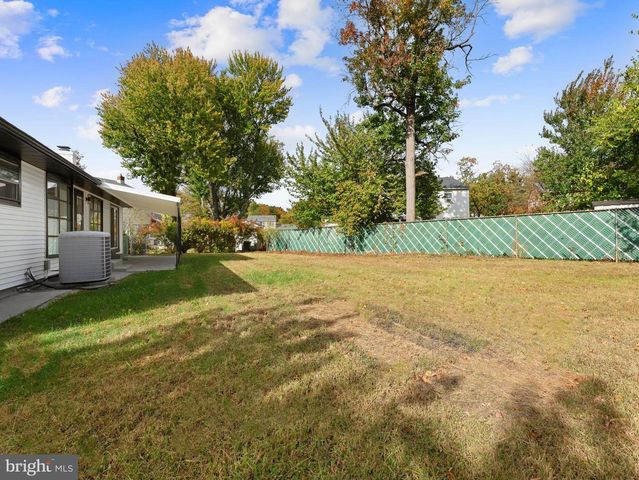 443 VALLEY RUN DR, Cherry Hill, NJ 08002