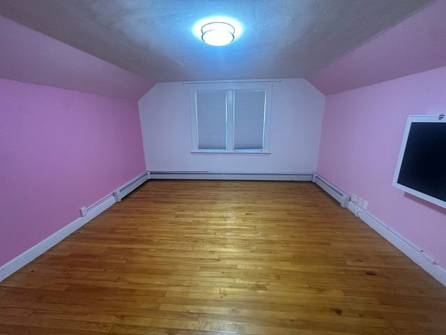 42 Ernest Ave, Worcester, MA 01604
