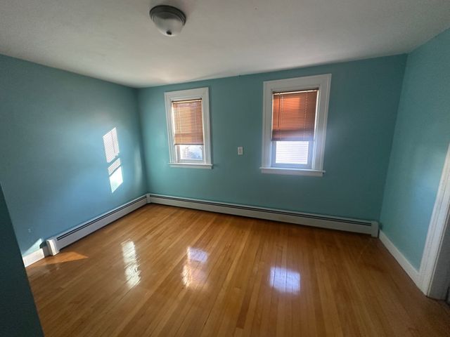 42 Ernest Ave, Worcester, MA 01604