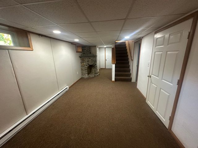 42 Ernest Ave, Worcester, MA 01604
