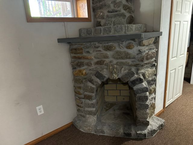 42 Ernest Ave, Worcester, MA 01604
